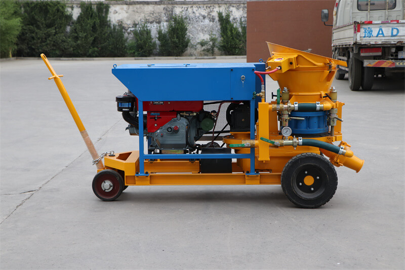 Shotcrete machine for underground mining