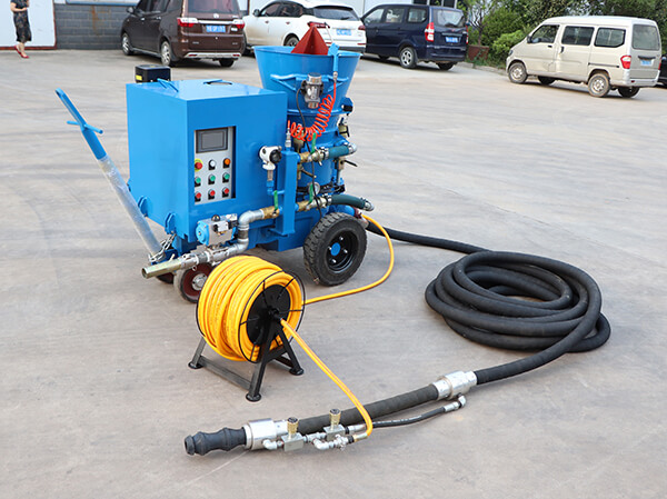 Refractory gunite machine for subway rail wheel